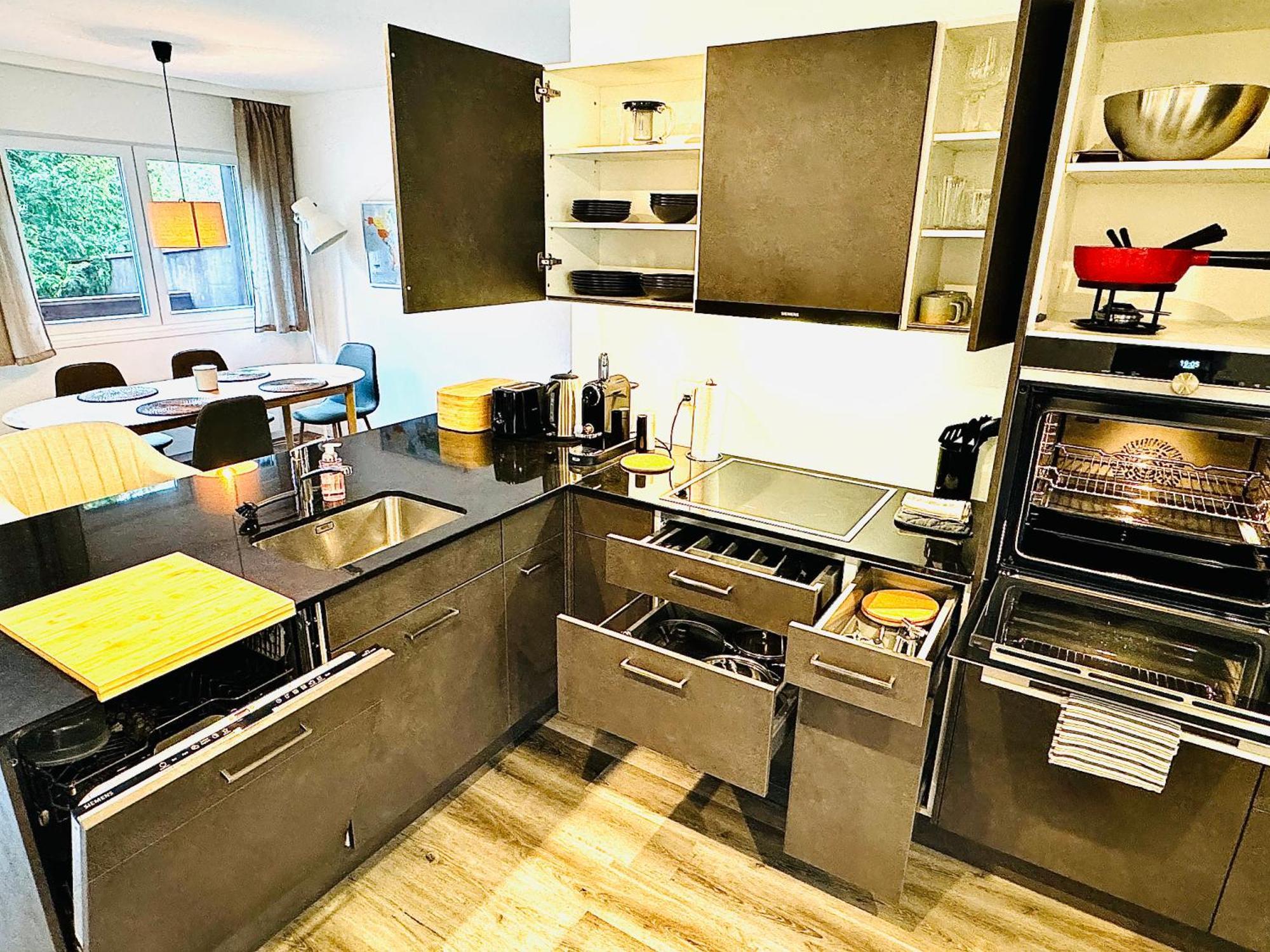 Bellevue & Classy Mountain View Apartment Kandersteg Zewnętrze zdjęcie